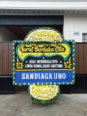 Papan Bunga Duka di Belantikan Raya